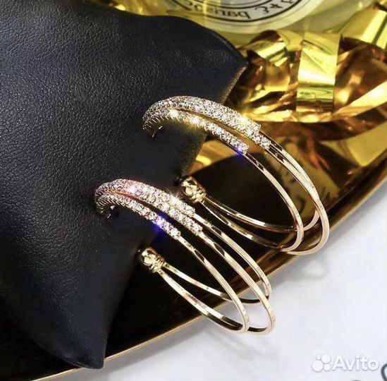 Серьги кольца, серьги капельки, брошь