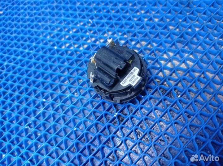 Динамик высокочастотный Ford Focus 3 седан xtda