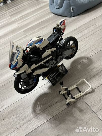 Конструктор technic bmw m1000Rr