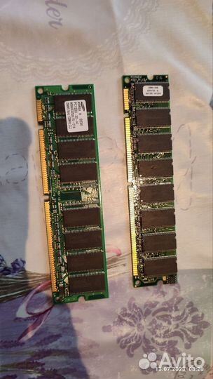 Оперативная памя sdram dimm PC133U-333-542, 128 Мб