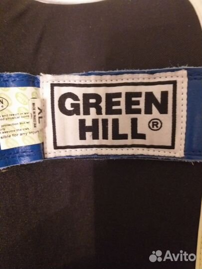 Продам щитки на ноги (новые)