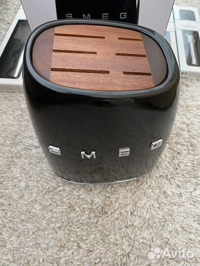 Набор ножей Smeg