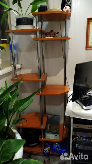 Полка под цветы