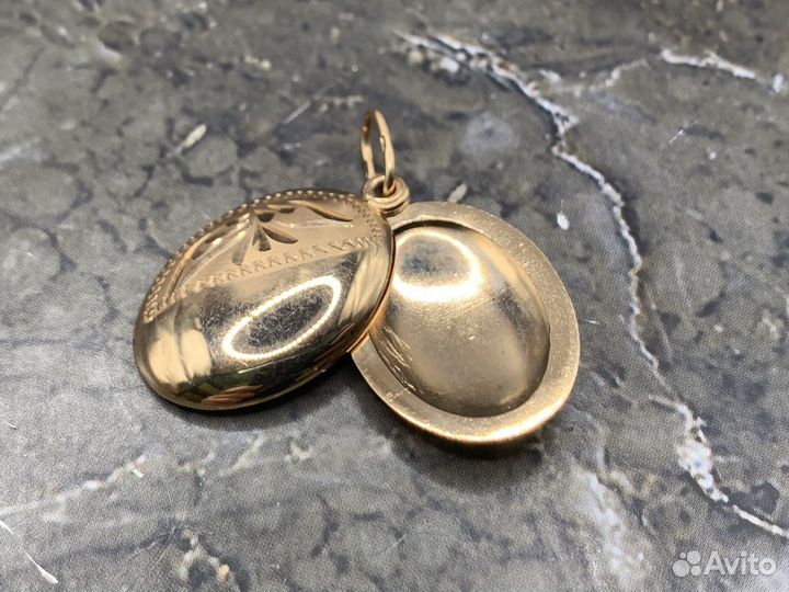 Золотой подвеска (локет)