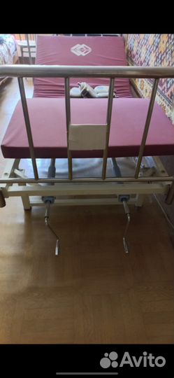 Кровать с подъемным механизмом 90х200