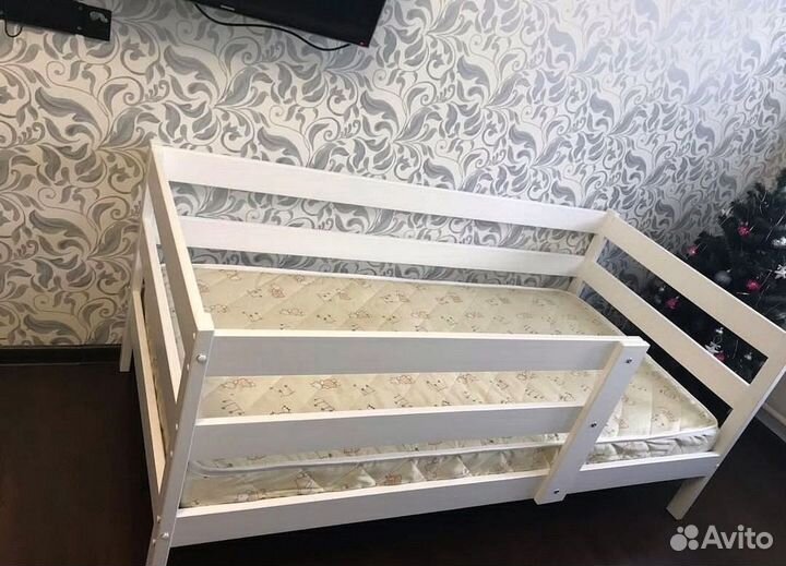 Кровать детская