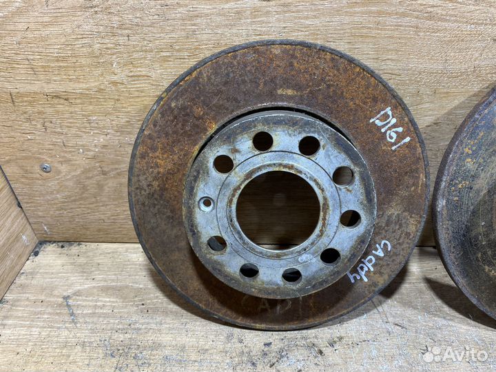 Комплект задних тормозных дисков VW Caddy 3 D161