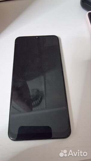 Samsung Galaxy A50, 6/64 ГБ