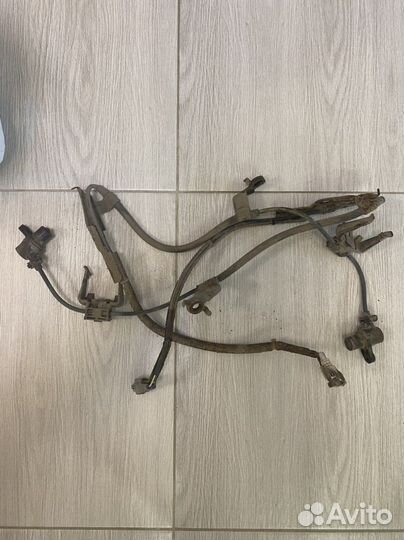 Датчики абс передние Lexus RX330