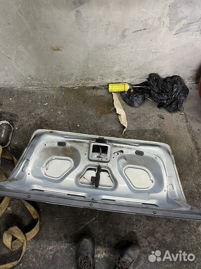 Крышка дверь багажника Renault Logan(Рено Логан)