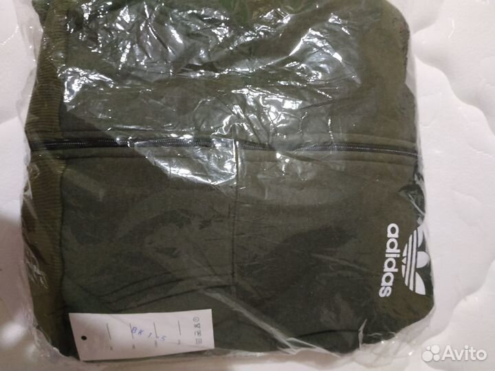 Продам новый утепленный костюм