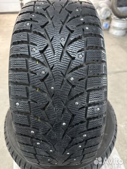 Toyo Observe G3-Ice 215/50 R17 91T