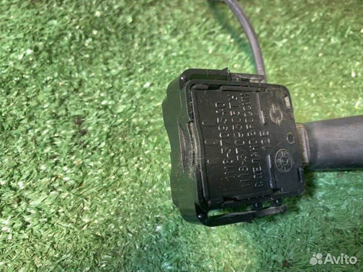 Подрулевой переключатель правый LADA Kalina 11186