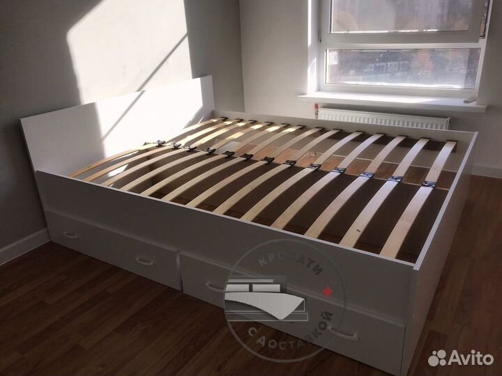 Кровать двухспальная