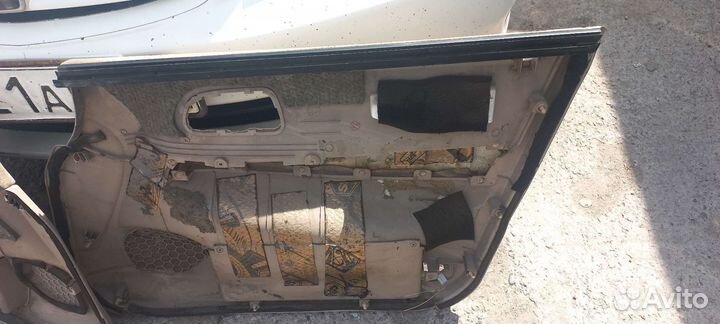 Обшивки дверей Odyssey