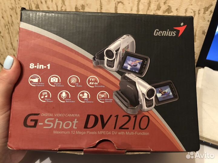 Цифровая видеокамера Genius