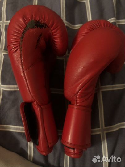 Боксерские перчатки 12 oz clinch