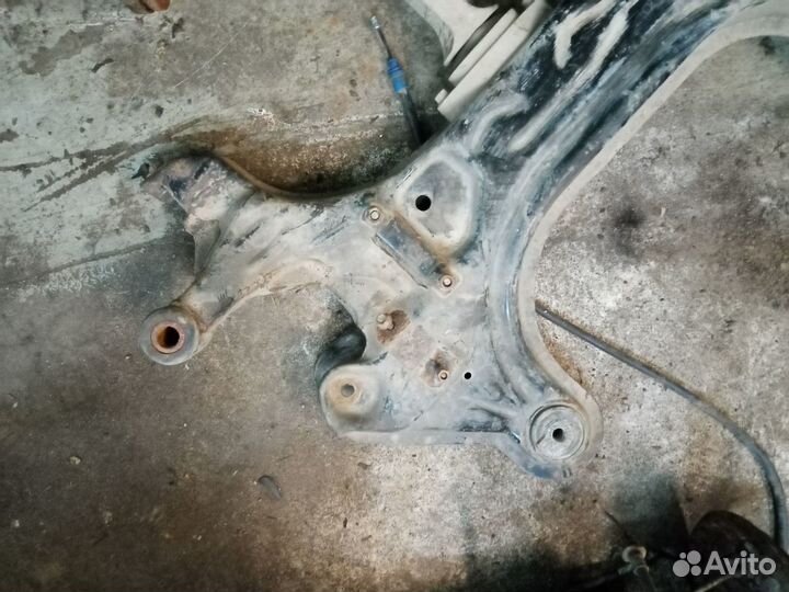 Балка подмоторная Шевроле Авео Т 250. Т 200
