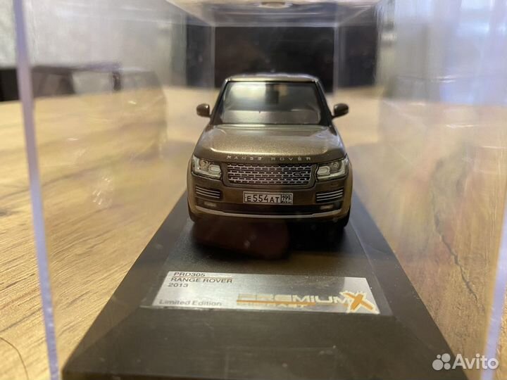 Новая Модель автомобиля в масштабе 1.43