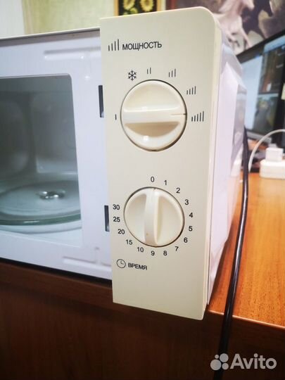 Свч печь (механическое управление)