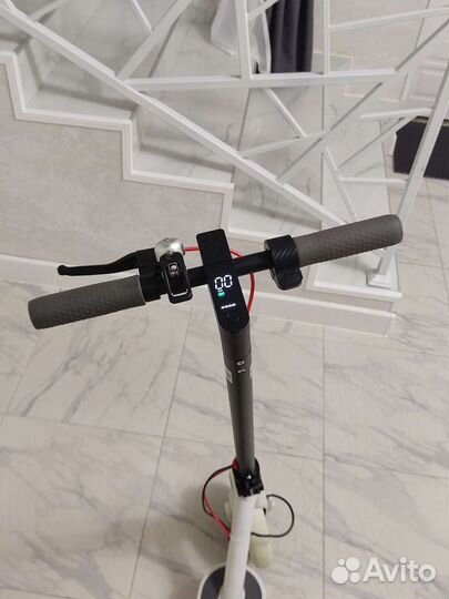 Электросамокат Minirobot m365 pro