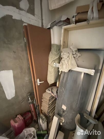 Двери межкомнатные от застройщика 2 шт