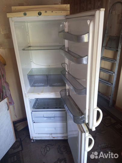 Холодильник