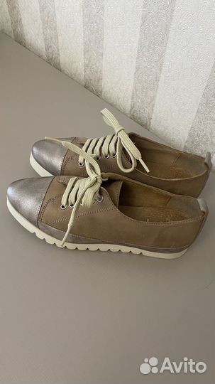 Туфли женские кожаные 36,5 размер (Испания)