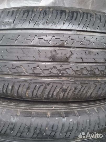 Dunlop SP 60 225/65 R17 102