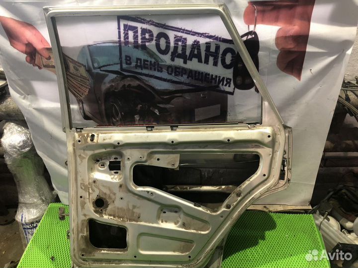 Дверь задняя праваяваз (LADA)