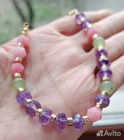 Позолоченный браслет с натуральными камнями