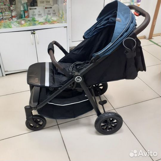 Демисезонная коляска BubaGo Model Q Air