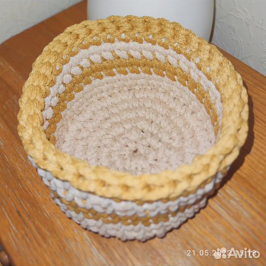 Вязаные корзинки