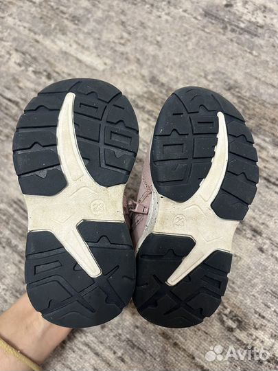 Ботинки для девочки 23р