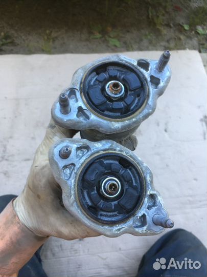 Амортизаторы задние Мерседес глк