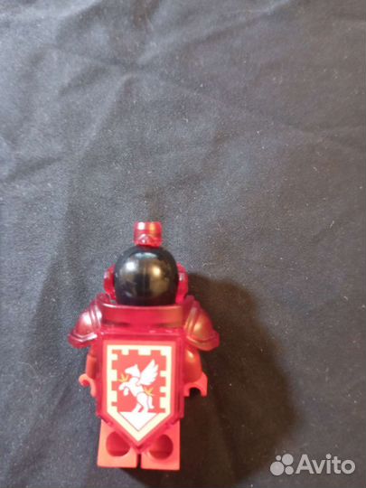 Фигурка лего рыцари