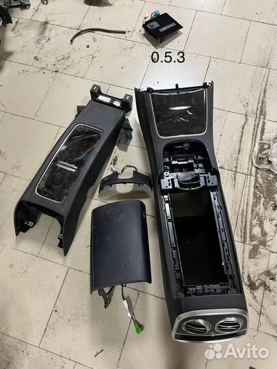 Центральная консоль Mercedes S63 AMG coupe