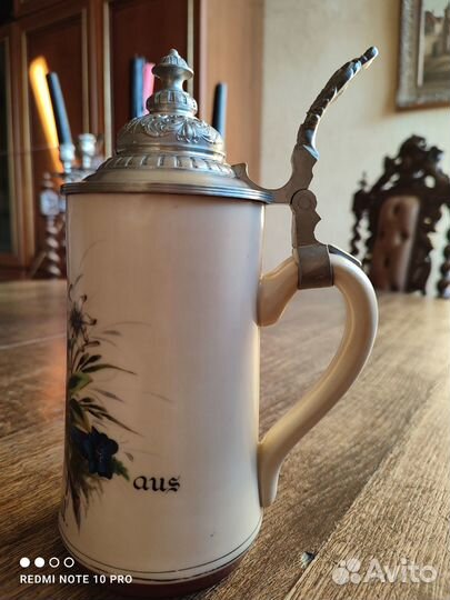 Старинная пивная кружка