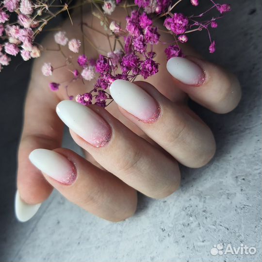 Маникюр, наращивание ногтей