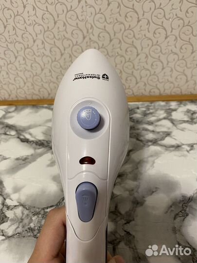 Паровой утюжок-отпариватель SwissHome