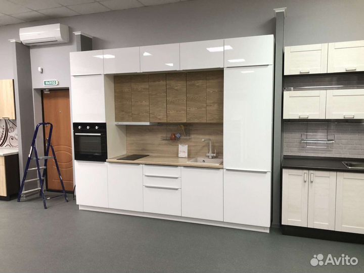 Кухонные гарнитуры