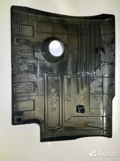 Декоративная крышка двигателя Chery m11 a3