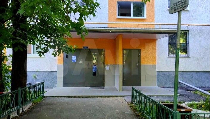 Комната 20,2 м² в 3-к., 1/9 эт.