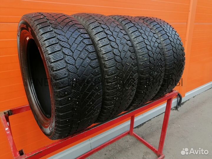 Continental ContiIceContact 4x4 235/55 R17 102T