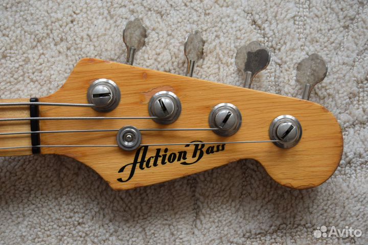 Бас гитара Musima Action Bass
