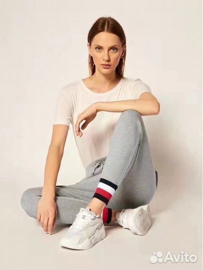 Костюм новый Tommy hilfiger XS-S