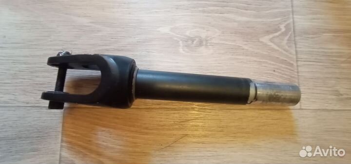 Вилка и рулевая система HIC