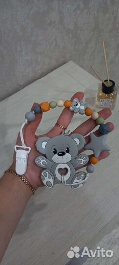 Именные силиконовые Держатели д/грызунков и сосок