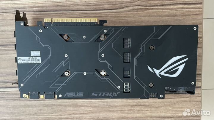 Видеокарта GeForce GTX 1070TI asus ROG strix 8GB