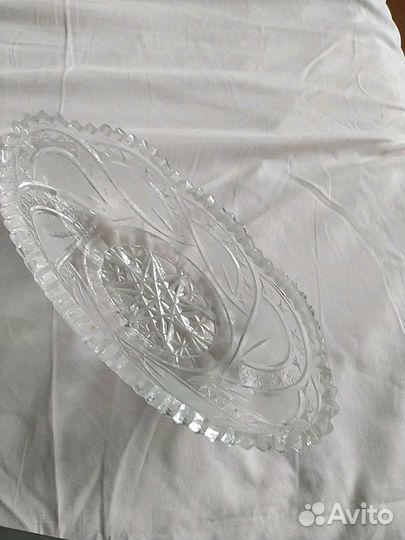 Блюдо овальной формы